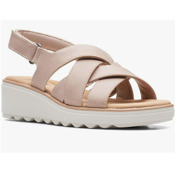 Clarks women's Jillian Spring Wedge Sandal, Sand Leather, 6 US - Picture 1 of 9